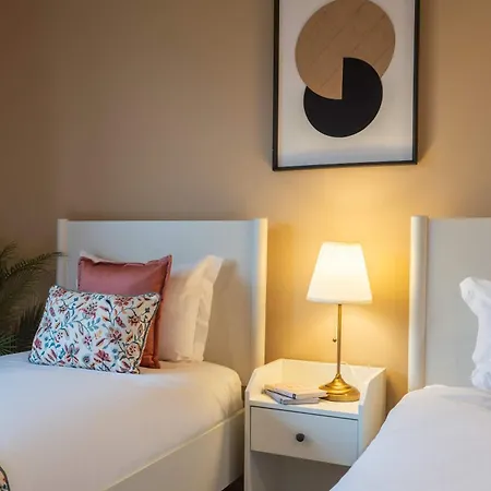 Elegant Modern Flat With Balcony By Hostwise 公寓 波尔图